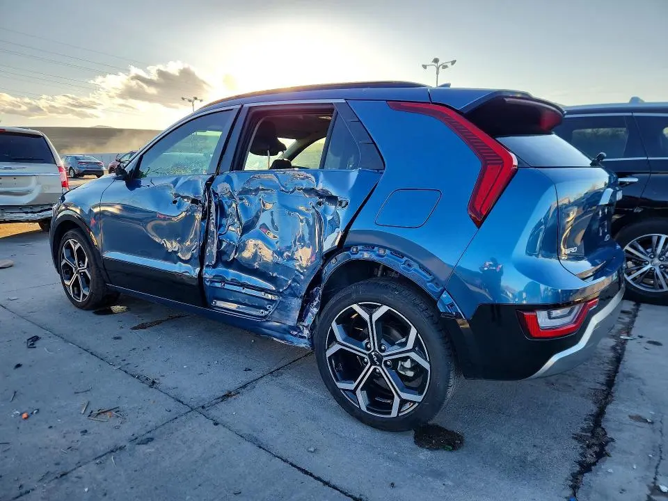 2023 KIA NIRO SX TOURING  