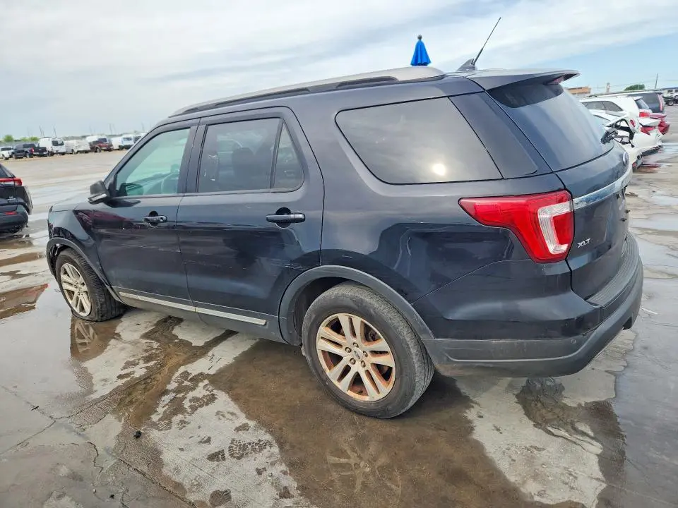 2019 FORD EXPLORER XLT  