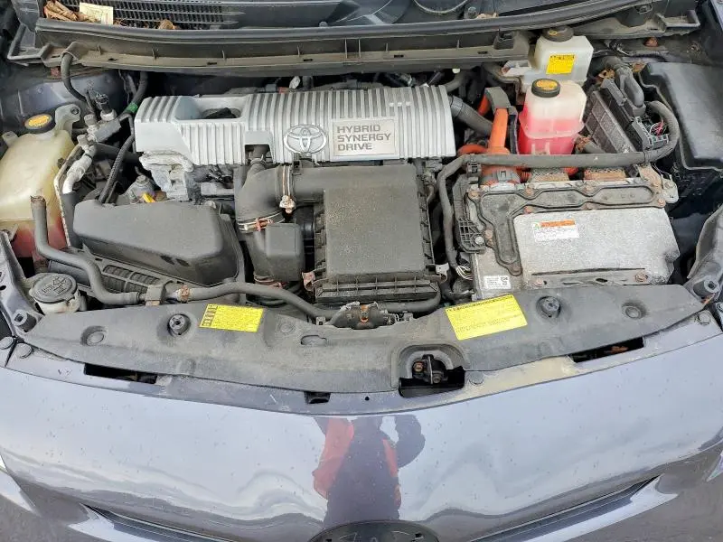 2012 TOYOTA PRIUS TWO  
