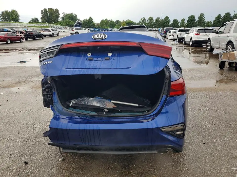 2019 KIA FORTE LXS  