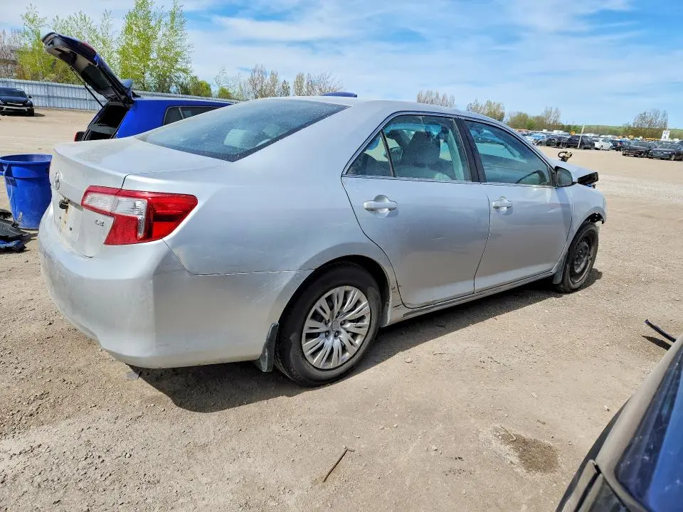 2012 TOYOTA CAMRY L  