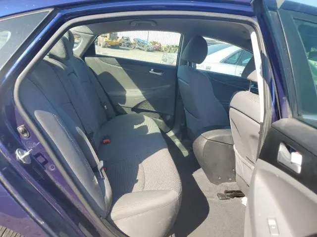 2011 HYUNDAI SONATA GLS  