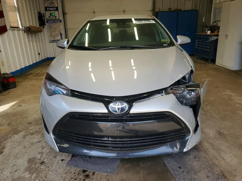 2017 TOYOTA COROLLA LE  