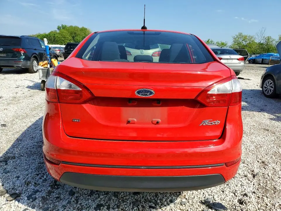 2014 FORD FIESTA SE  