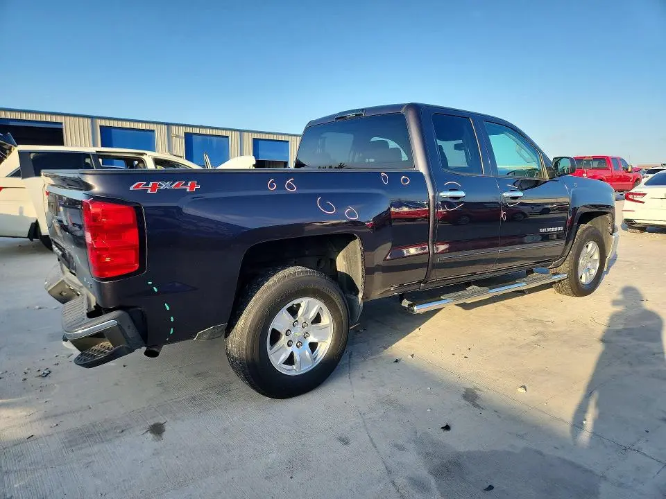 2015 CHEVROLET SILVERADO K1500 LT  
