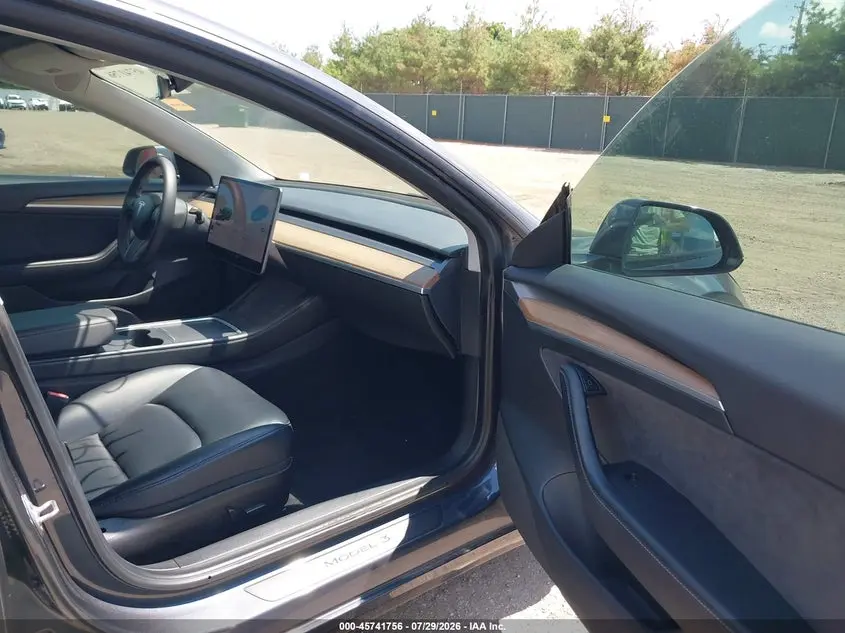 2021 TESLA MODEL 3 STANDARD RANGE PLUS REAR-WHEEL DRIVE