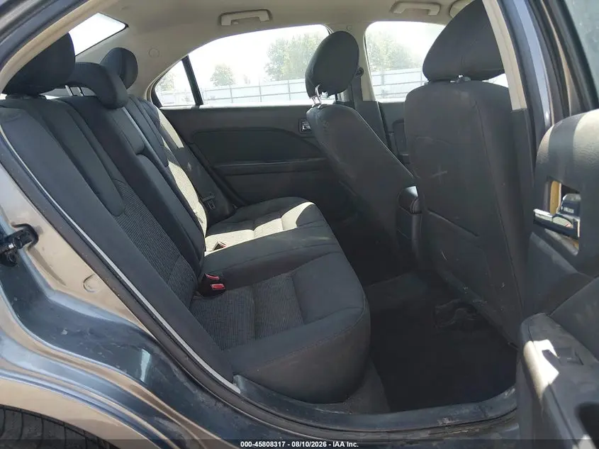 2012 FORD FUSION SE