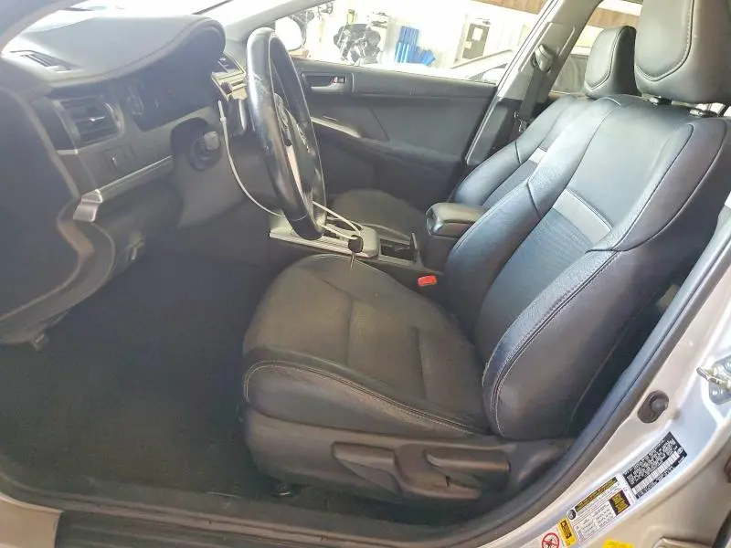 2014 TOYOTA CAMRY SE  