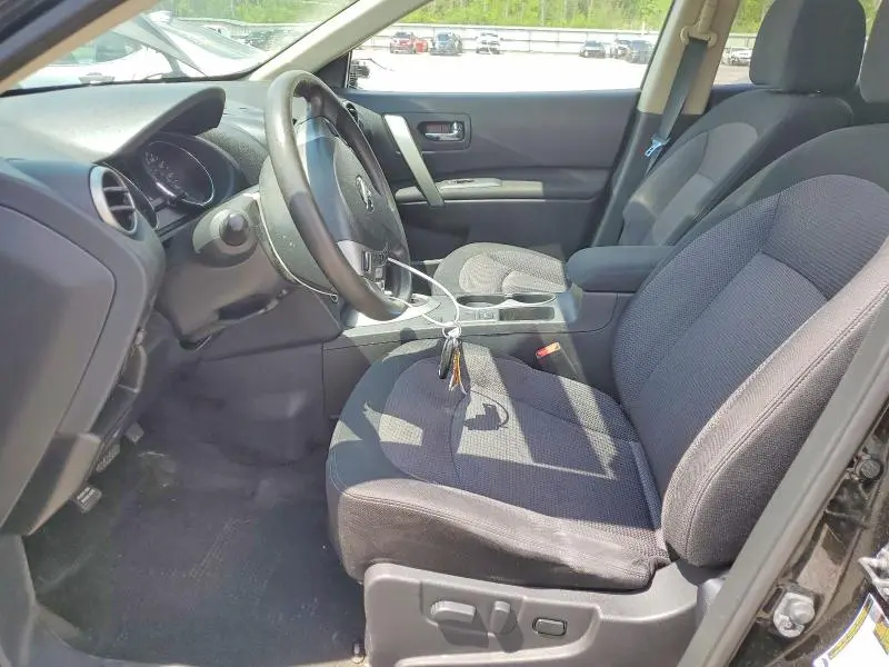 2012 NISSAN ROGUE S  
