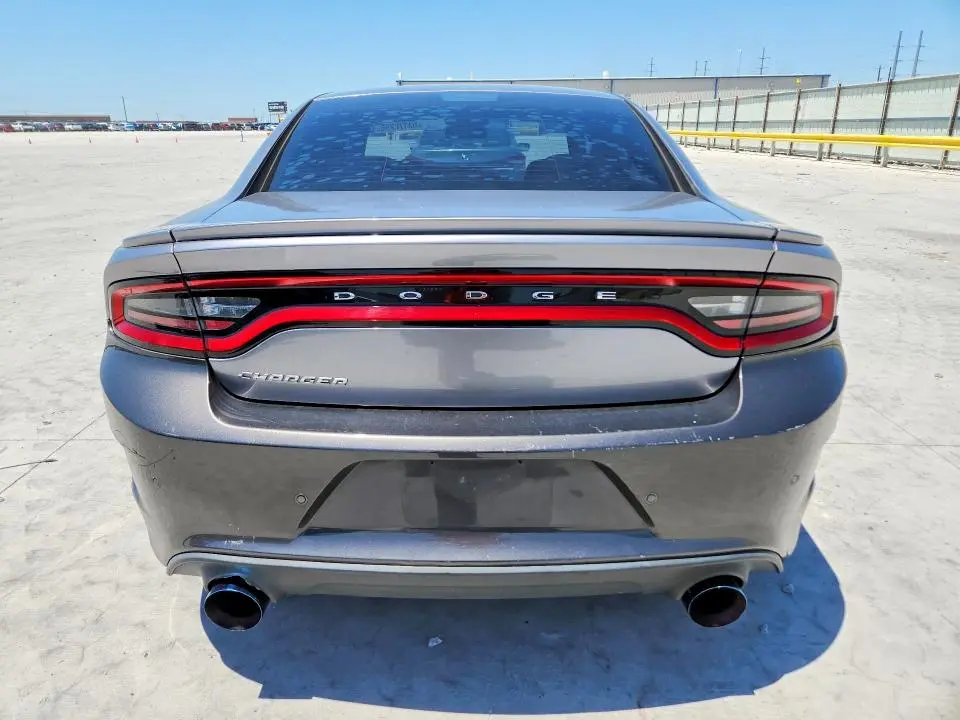 2015 DODGE CHARGER SE  