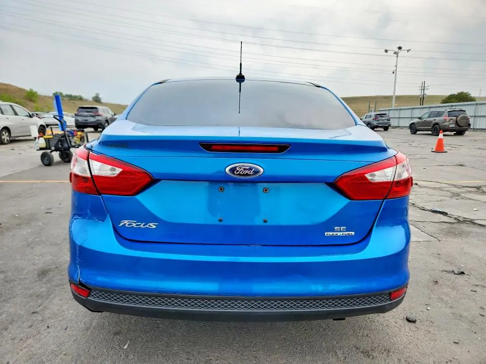 2014 FORD FOCUS SE  