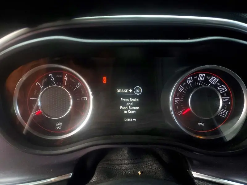 2016 DODGE CHALLENGER SXT  