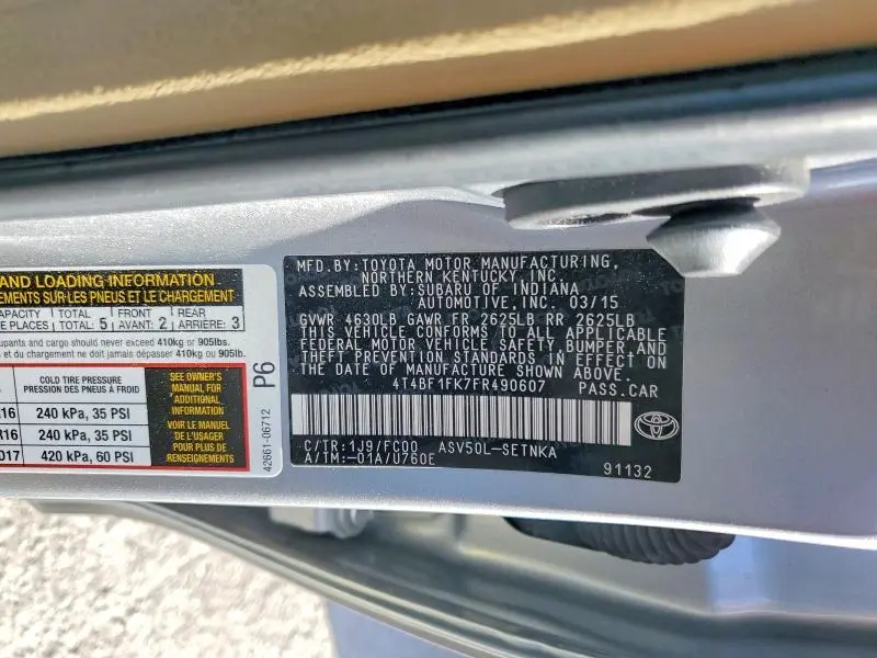 2015 TOYOTA CAMRY LE  