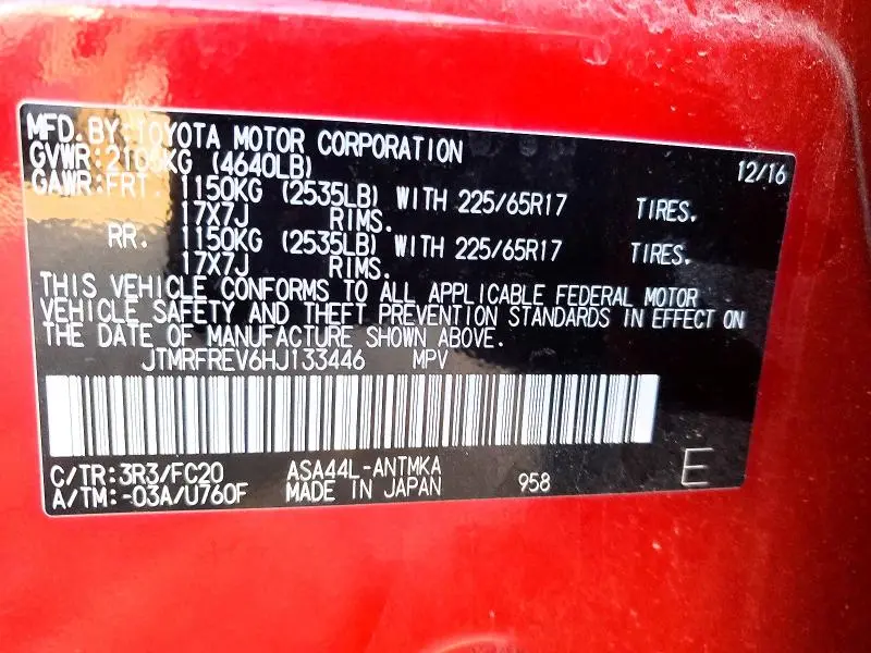 2017 TOYOTA RAV4 XLE  