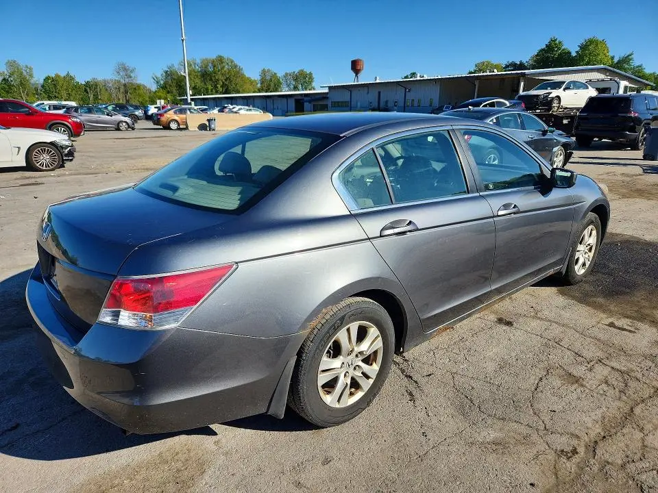 2010 HONDA ACCORD LXP  