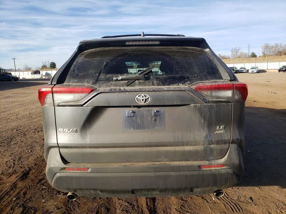 2021 TOYOTA RAV4 LE  