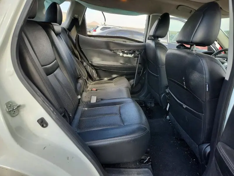 2016 NISSAN ROGUE SL  
