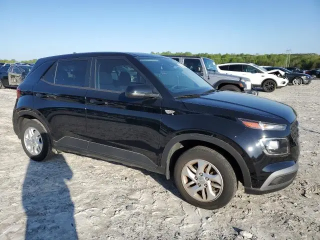 2022 HYUNDAI VENUE SE  