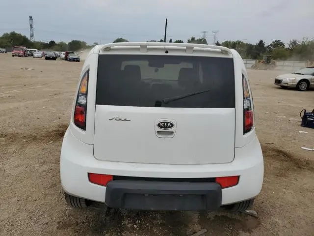2010 KIA SOUL +  