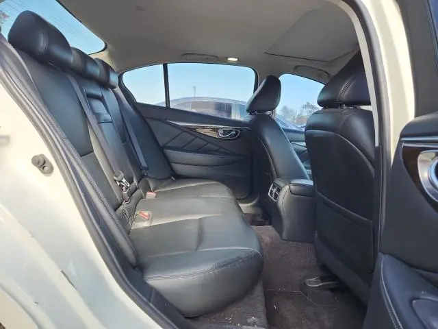 2019 INFINITI Q50 LUXE  