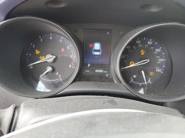 2022 TOYOTA C-HR XLE