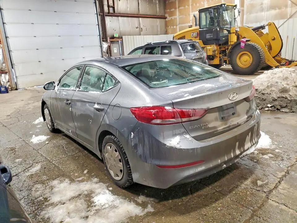 2018 HYUNDAI ELANTRA SE  