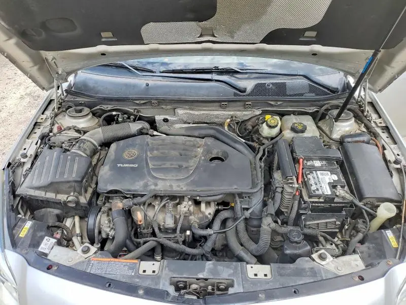 2011 BUICK REGAL CXL  