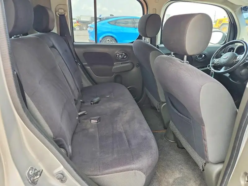 2010 NISSAN CUBE 1.8  