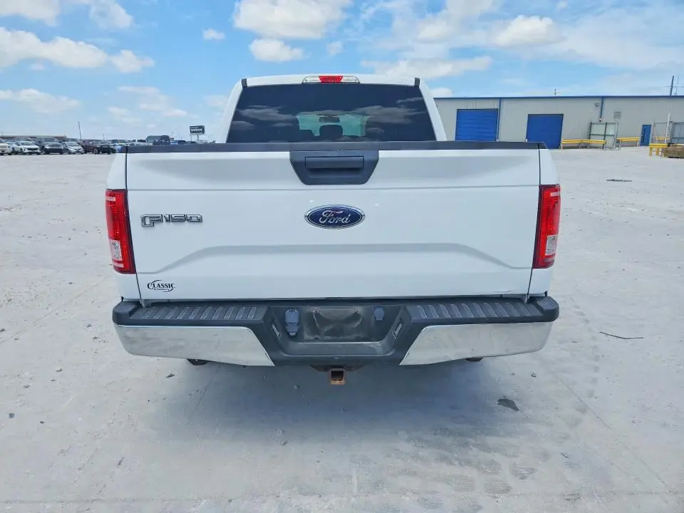 2015 FORD F150 SUPERCREW  