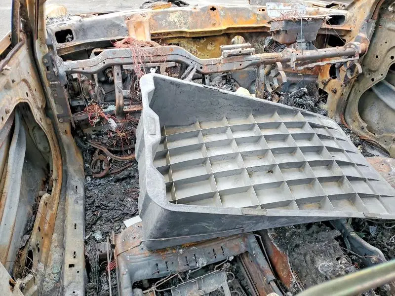 2017 DODGE CHARGER SXT  