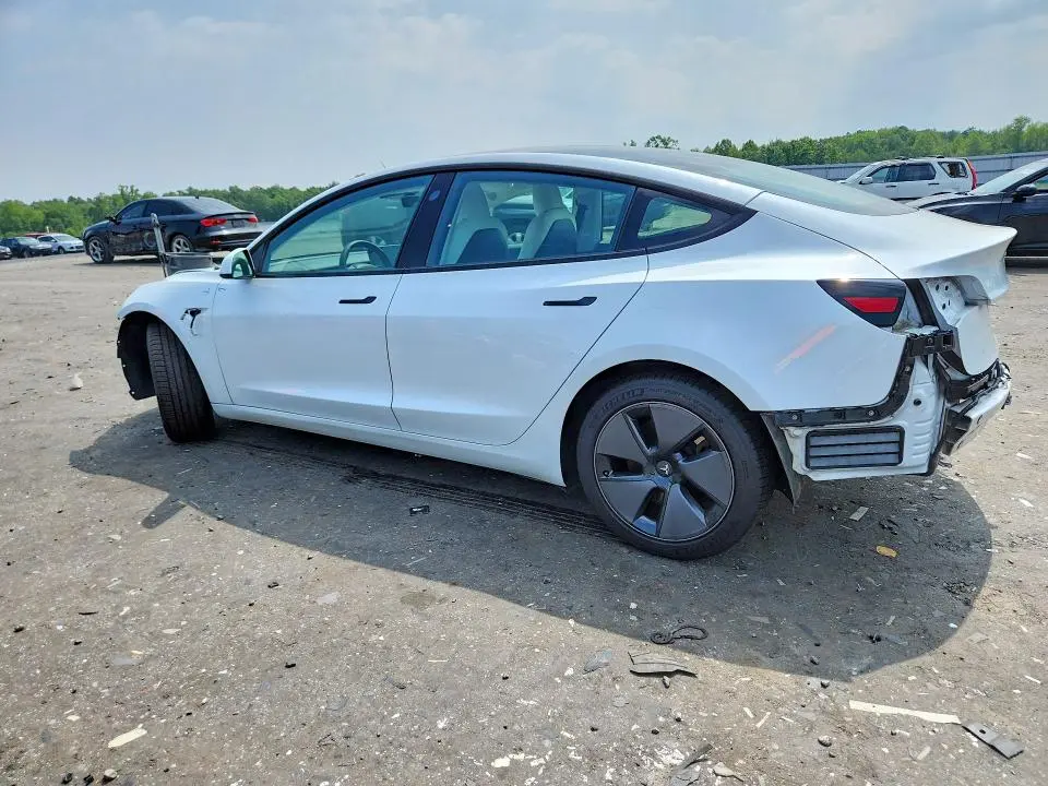 2021 TESLA MODEL 3   