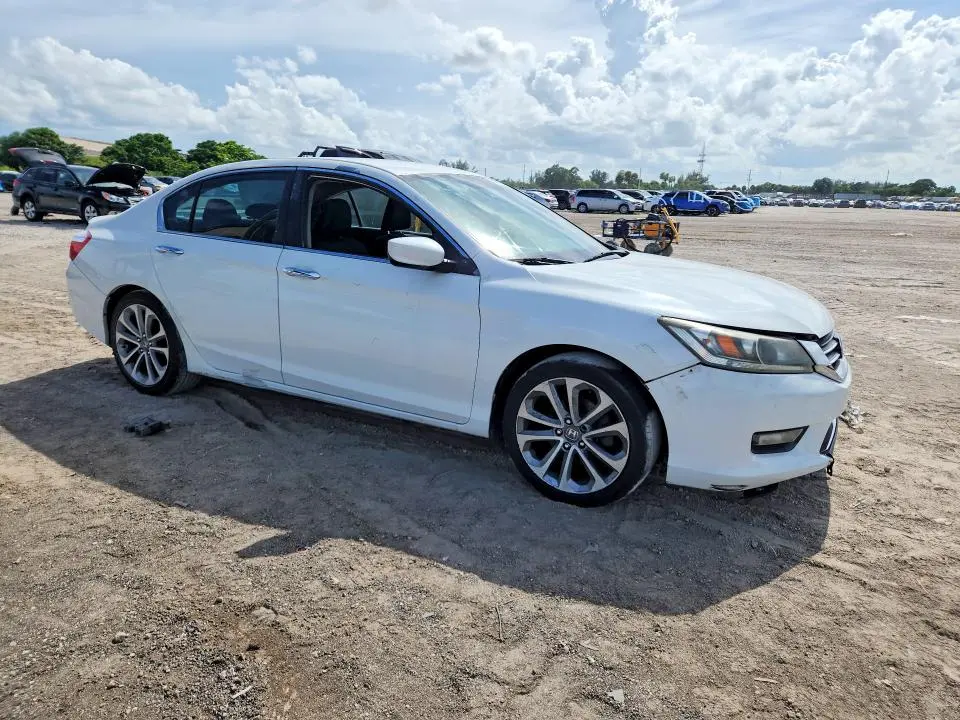 2014 HONDA ACCORD SPORT  