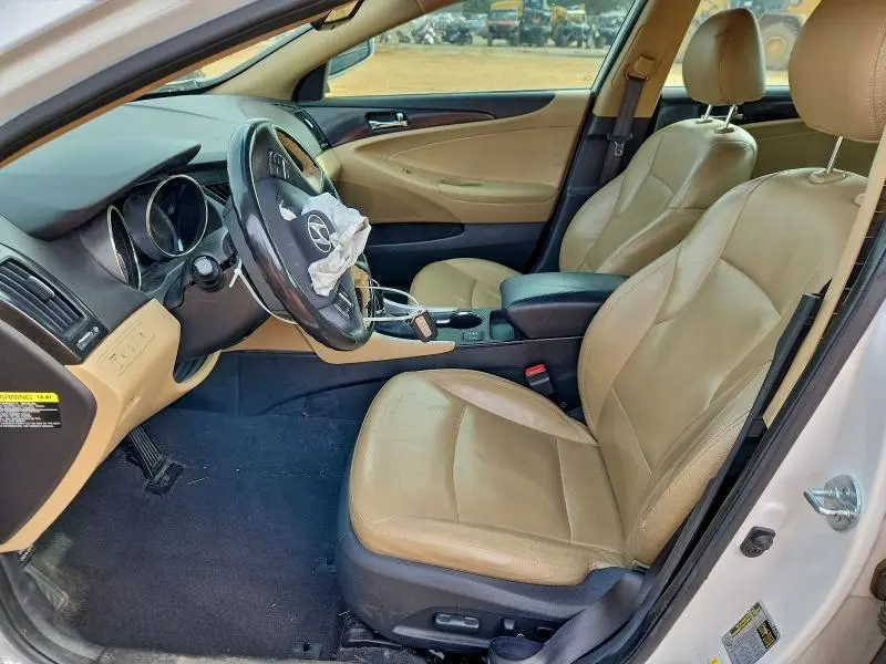 2012 HYUNDAI SONATA SE  