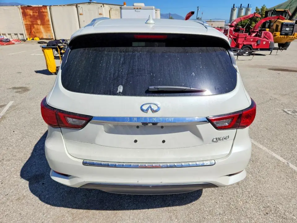 2020 INFINITI QX60 LUXE  