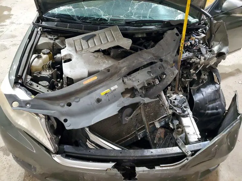 2012 TOYOTA AVALON LIMITED  