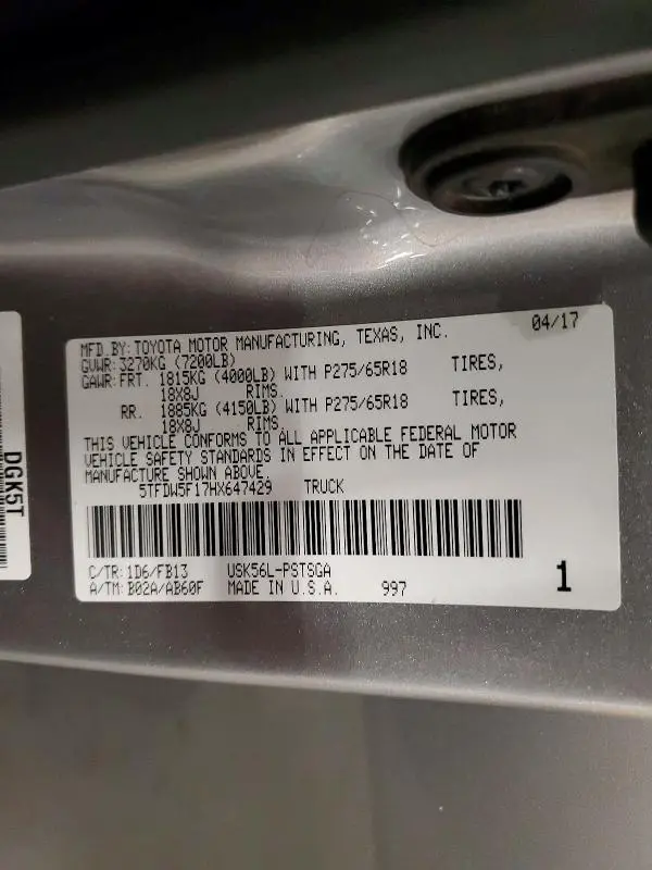 2017 TOYOTA TUNDRA SR5  