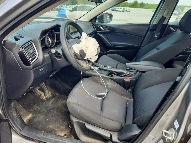 2015 MAZDA 3 SPORT  