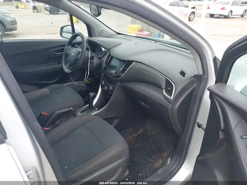 2020 CHEVROLET TRAX FWD LS