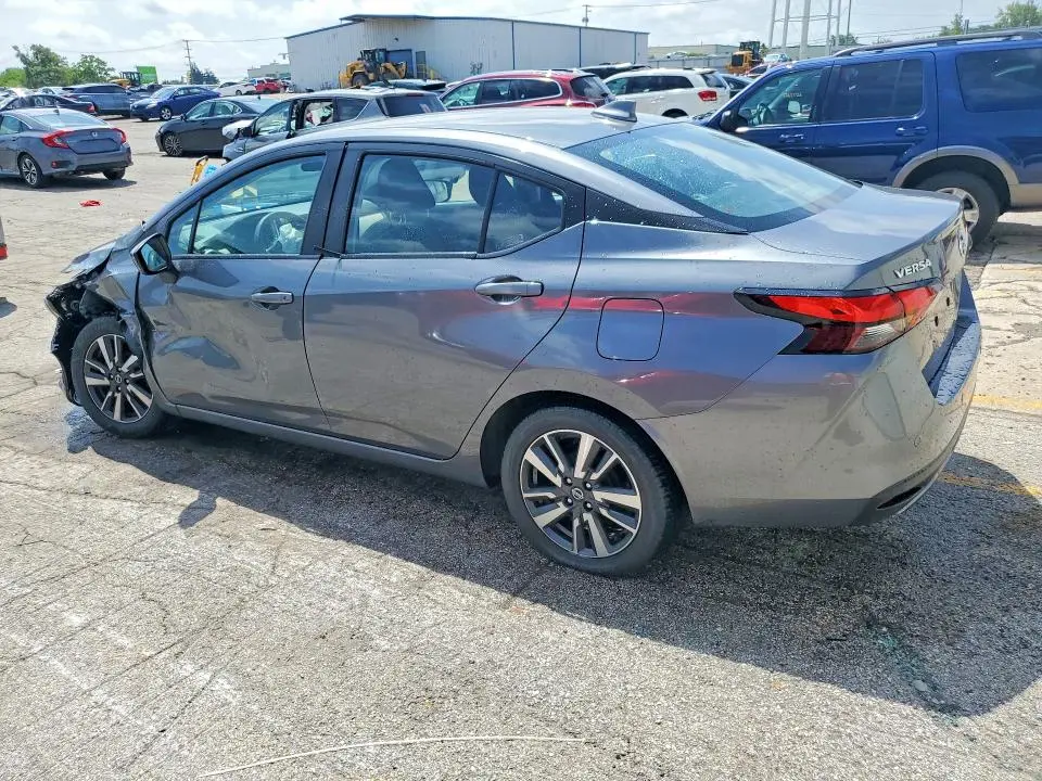 2021 NISSAN VERSA SV  