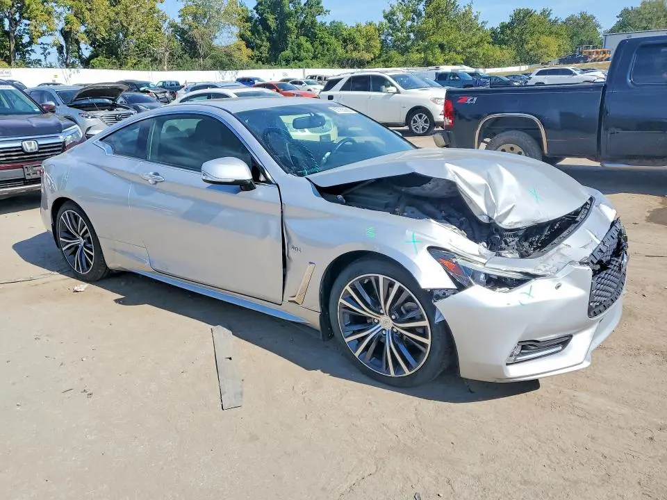 2018 INFINITI Q60 3.0T LUXE  