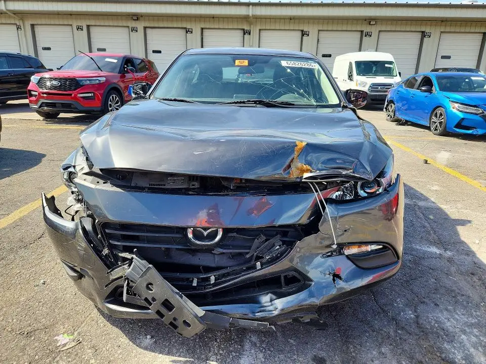 2017 MAZDA 3 TOURING  