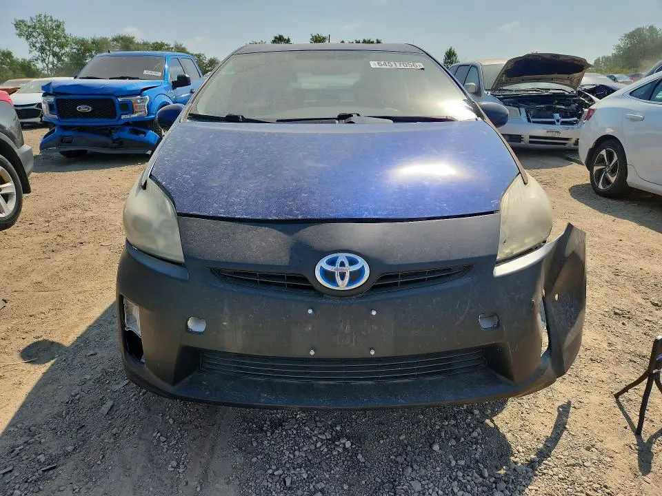 2011 TOYOTA PRIUS THREE  
