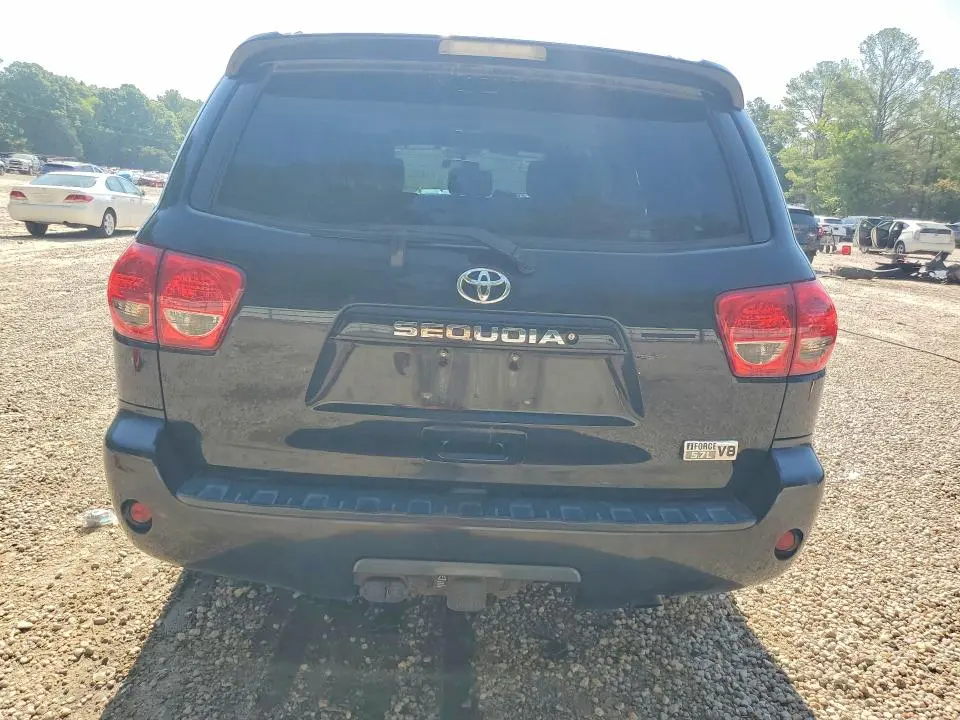2013 TOYOTA SEQUOIA SR5  