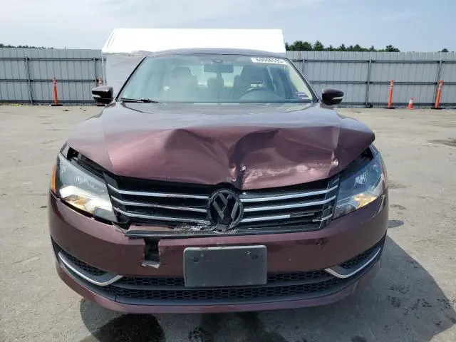 2013 VOLKSWAGEN PASSAT SE  