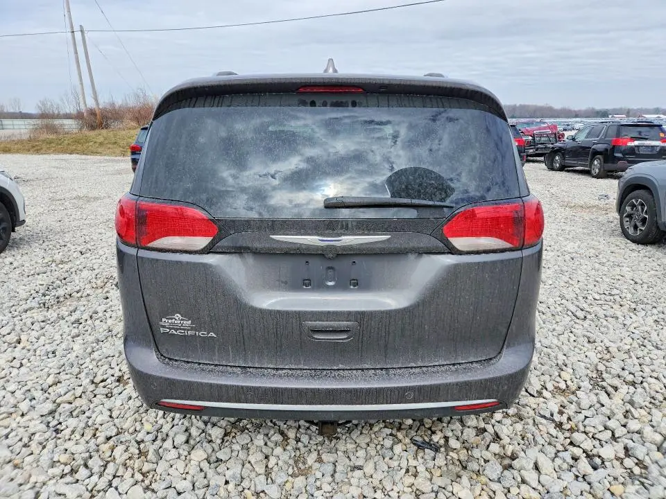 2018 CHRYSLER PACIFICA TOURING L  