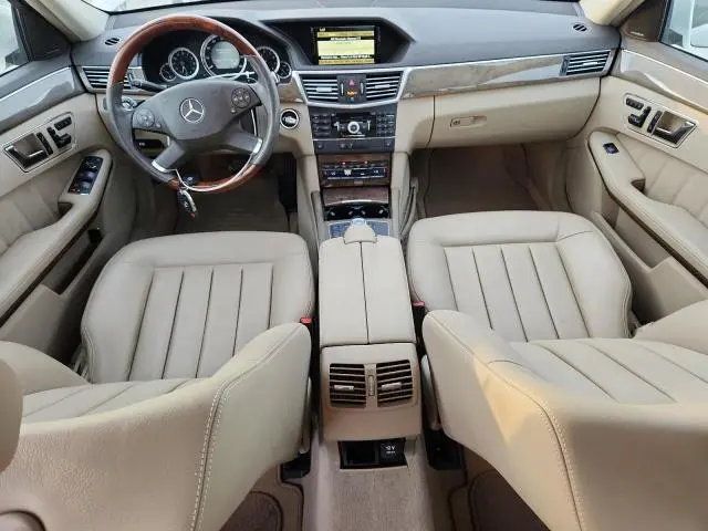 2010 MERCEDES-BENZ E 350  