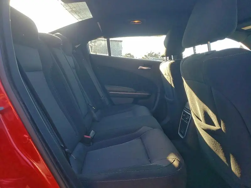 2022 DODGE CHARGER SXT  