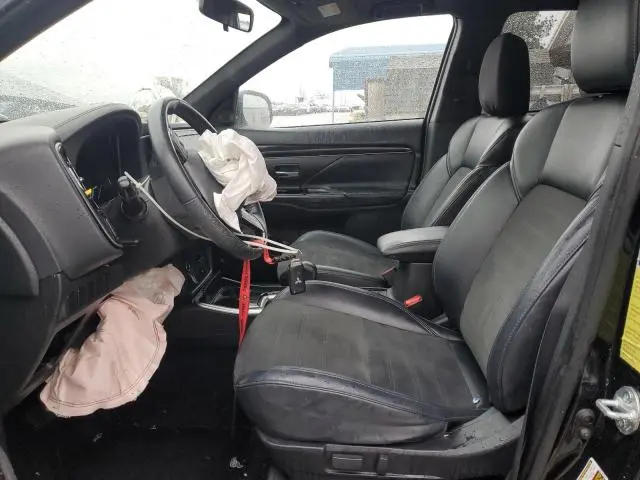 2019 MITSUBISHI OUTLANDER SE  