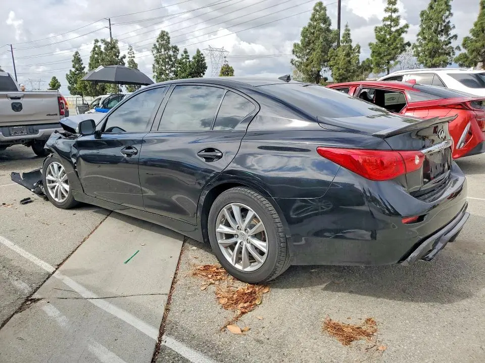 2015 INFINITI Q50 PREMIUM  