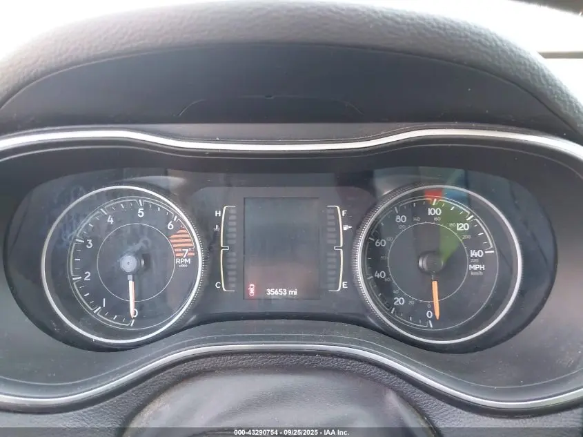 2019 JEEP CHEROKEE LATITUDE FWD